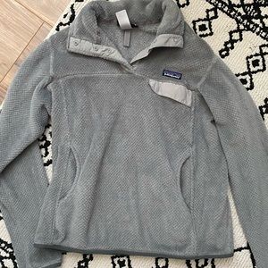 Gray Patagonia Pullover
